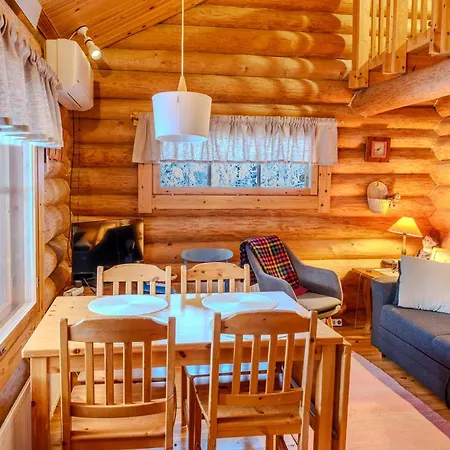 Alpstuga Pyhaenaekyy D - With A View To The Slopes *